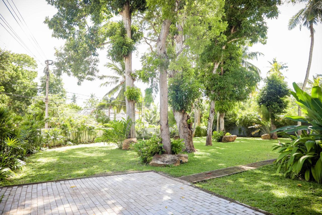 Villa Don Bastian Tangalle Luaran gambar